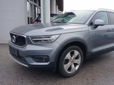 Volvo XC40 D3 Momentum usato