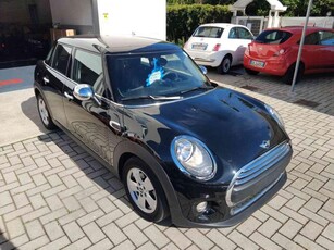 2017 MINI Cooper D