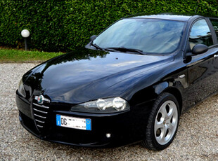 Alfa 147 1.9JTDm 120cv 2007 nero FULL