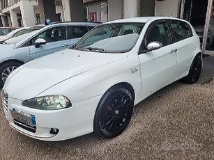 Alfa Romeo 147 Alfa Romeo 147 1.6 gpl 105cv 5 port