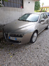 Alfa Romeo 159