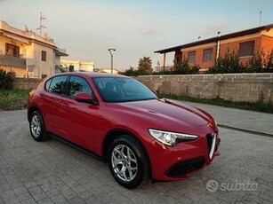 Alfa Romeo Stelvio 2.2 TURBO DIESEL 160 CV AT8 RWD