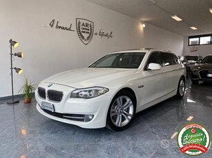 BMW 520 d Touring Futura Tetto Navi Led Full