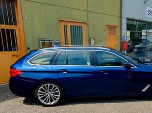 BMW 520 d xDrive Touring Luxury FINANZIAMENTI