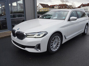 BMW 5er D Touring Luxury Line*upe 74.330*headup*pano