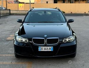 Bmw Serie 3 320d GANCIO TRAINO ORIGINALE