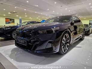 BMW Serie 5 Berlina - G60 BMW i5 M60 xDrive B...