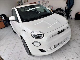 Fiat 500e Icon Berlina 42 kWh nuovo