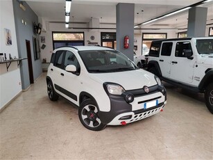 Fiat Panda Cross 1.0 firefly hybrid Cross s&s 70cv 5p.ti usato