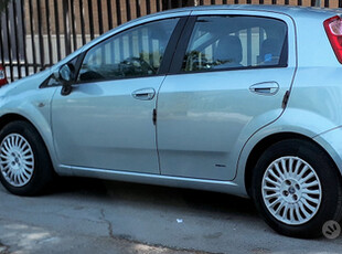 Fiat punto .benz. metano