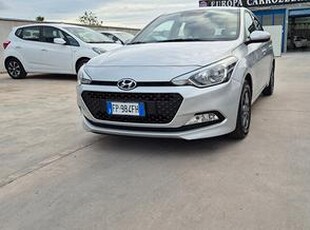 Hyundai i20 1.1 CRDi 12V 5 porte Comfort