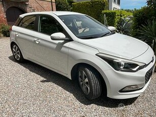 HYUNDAI i20 Active - 39.000Km benzina Euro6 - 2015