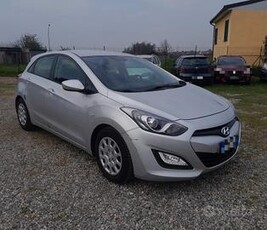 Hyundai i30 del 2013 OK NEOPATENTATO