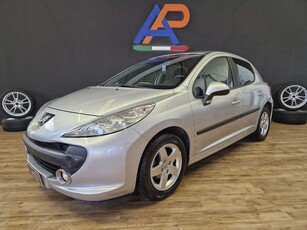 Peugeot 207 1.4 8V 75CV