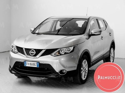 Nissan Qashqai 1.5 dCi Acenta my 13 del 2017 usata a Prato