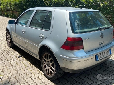 Usato 2001 VW Golf IV 1.9 Diesel 116 CV (2.500 €)