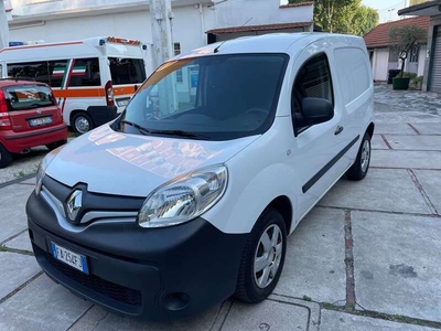 Usato 2015 Renault Kangoo 1.5 Diesel 90 CV (7.900 €)