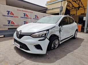 Renault Clio E-Tech 140 CV