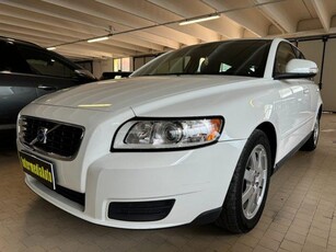 VOLVO V50 1.6 D cat Momentum Diesel