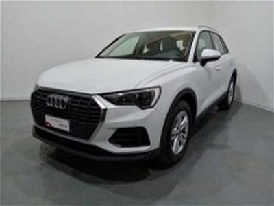 Audi Q3 35 TDI S tronic Business my 18 del 2019 usata a Triggiano