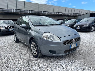 FIAT GRANDE PUNTO - 1.2 B - PER NEOPATENTATI