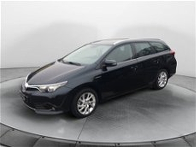 Toyota Auris Station Wagon 1.8 Hybrid Active Eco del 2017 usata a Imola