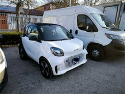 smart Fortwo Fortwo eq Passion 4,6kW del 2021 usata a Pescara