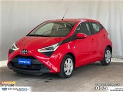 Toyota Aygo 1.0 VVT-i 72 CV 5 porte x-cool del 2021 usata a Albano Laziale