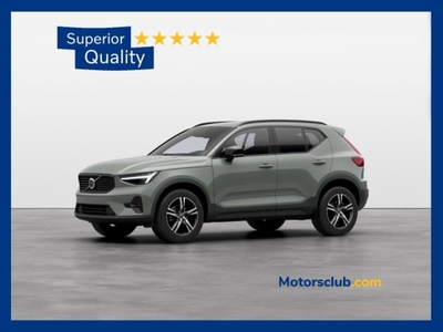 Volvo XC40 B3 automatico Plus Dark nuovo