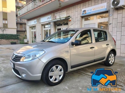 2012 DACIA Sandero