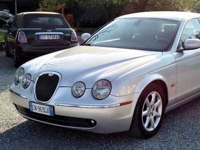 Jaguar S-Type 2.5 V6