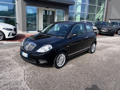 Lancia Ypsilon 1.2 69 CV