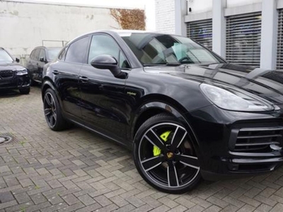 Porsche Cayenne Coupé 3.0 V6 E-Hybrid Platinum Edition usato