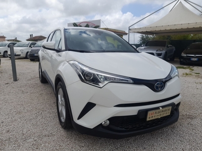 Toyota Toyota C-HR 1.8 hv Active fwd e-cvt usato