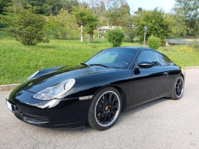 Usato 2000 Porsche 996 3.4 Benzin 300 CV (32.500 €)