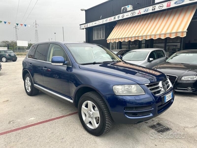 Usato 2006 VW Touareg 3.0 Diesel 224 CV (6.900 €)