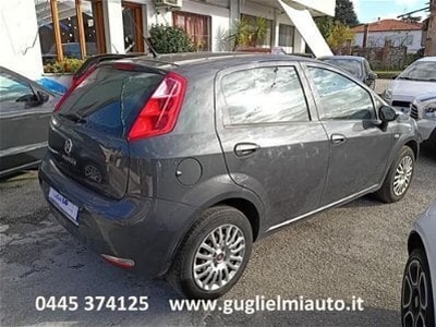 Usato 2017 Fiat Punto 1.2 Benzin 69 CV (8.800 €)