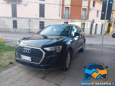 Audi Q3 35 TDI SPBK IDENTITY BLACK Jerago Con Orago