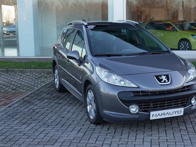 Peugeot 207 SW VTi 120CV Outdoor usato