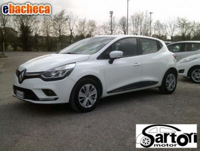 Renault - clio - tce 12v..