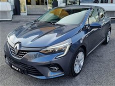 Renault Clio TCe 90 CV 5 porte Intens del 2021 usata a Monza