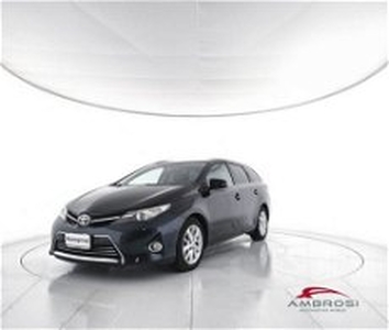 Toyota Auris 1.D-4D Lounge del 2013 usata a Corciano