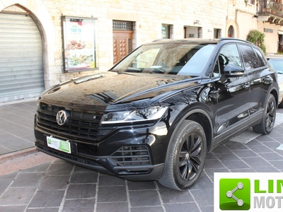 VOLKSWAGEN Touareg 3.0 V6 TDI SCR Advanced-FATTURABILE-FINIZIABILE Usata