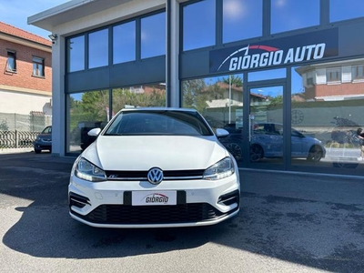 2018 VOLKSWAGEN Golf