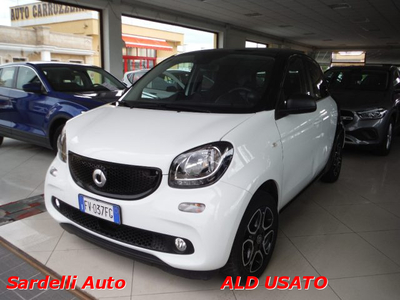 2019 SMART ForFour