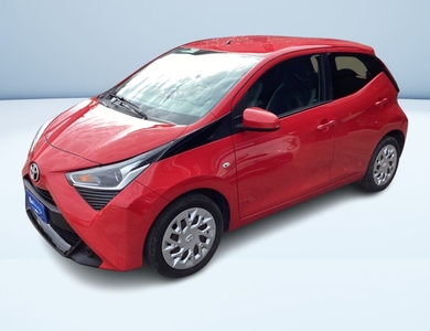 AYGO 5P 1.0 X-PLAY 72CV