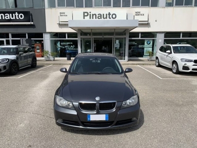 BMW Serie 3 320d cat Futura usato