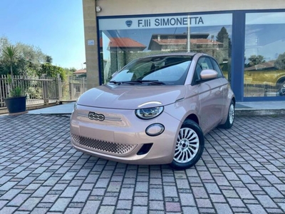 Fiat 500e Berlina 42 kWh nuovo