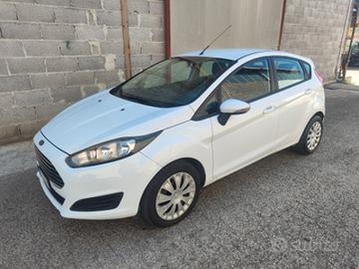 Ford Fiesta 1.4 5p. Bz.- GPL Titanium GPL APPENA R