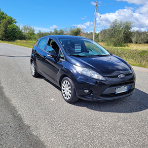 Ford fiesta 1.4 gpl